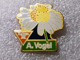Ansteckpin 47: A. Vogel
