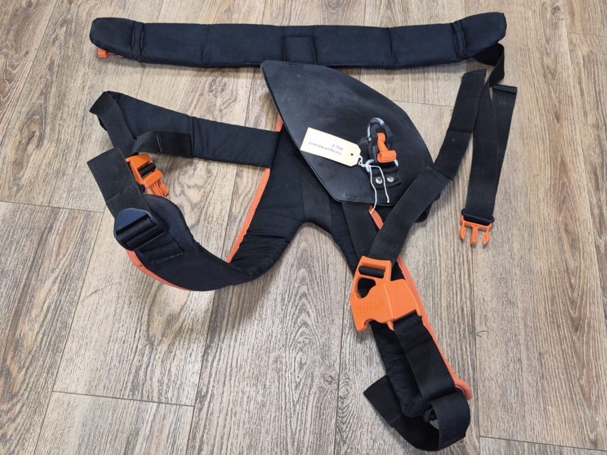 Attrezzatura da arrampicata: Stihl Forstgurt Advance Plus (Nr. 2) – Usato da Niederwil AG venduto da Maeder_AG 5