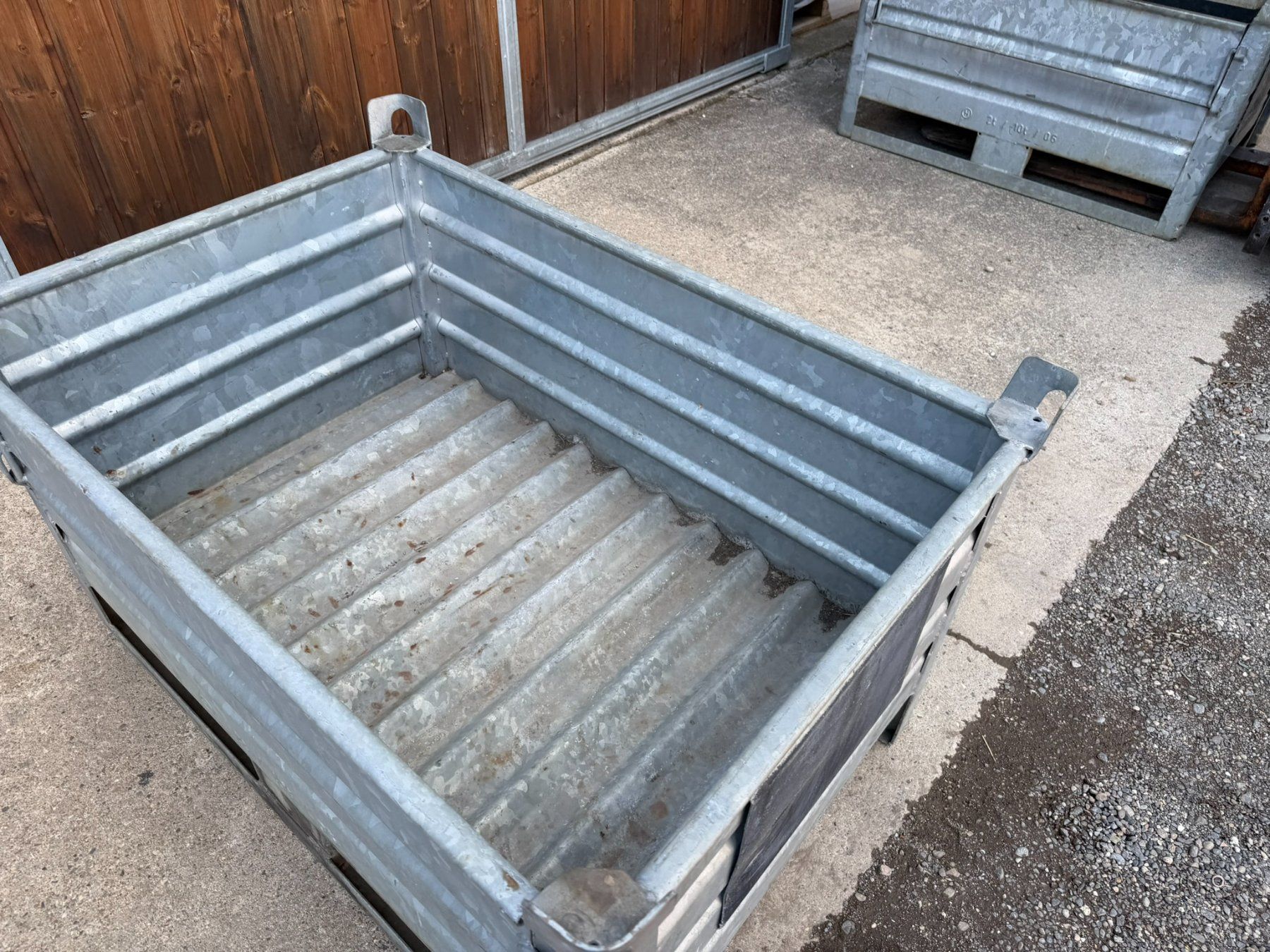 Altro in Decorazioni & Accessori: Stapelbare feuerverzinkte Metallbehälter – Usato da Hildisrieden venduto da jjss 2