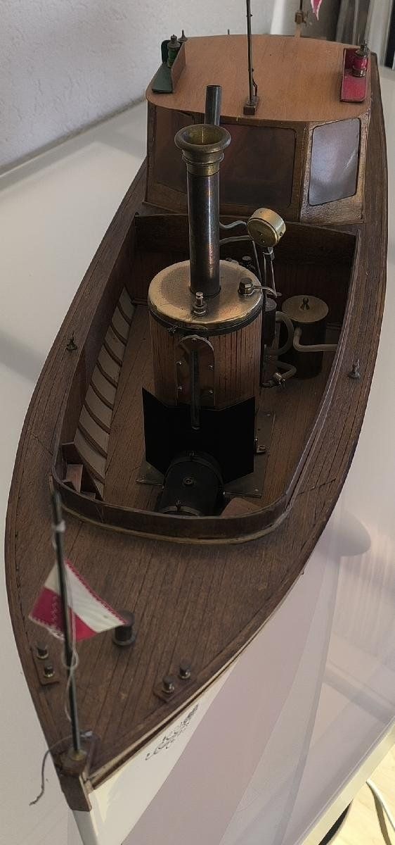 Kits de montage: Modellboot mit Dampfmaschine – D'occasion à Benglen par Fc12 8