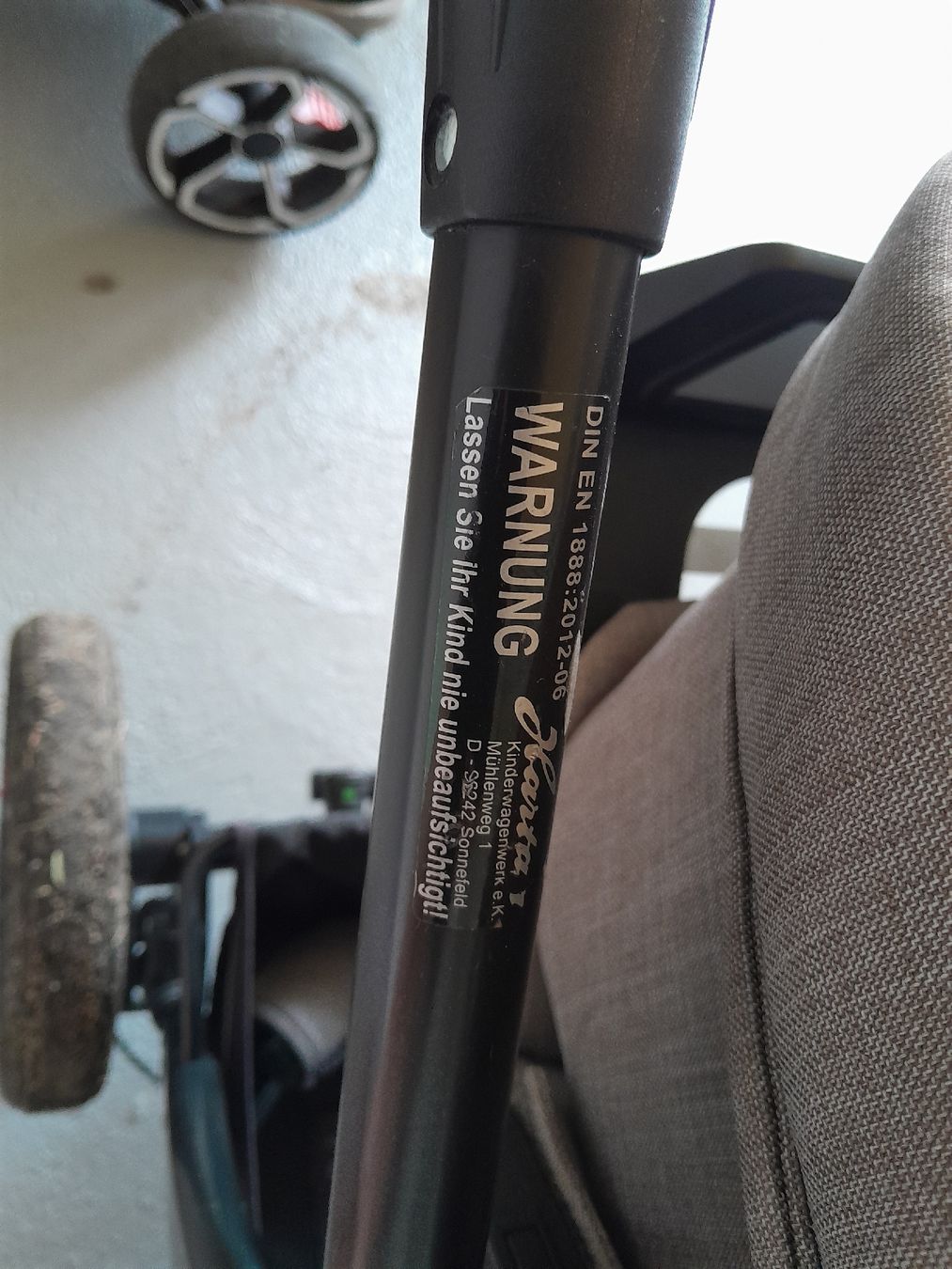 Hartan Kinderwagen: Kinderwagen Hartan Racer – Gebraucht aus Walde AG von tra_7vrt 4