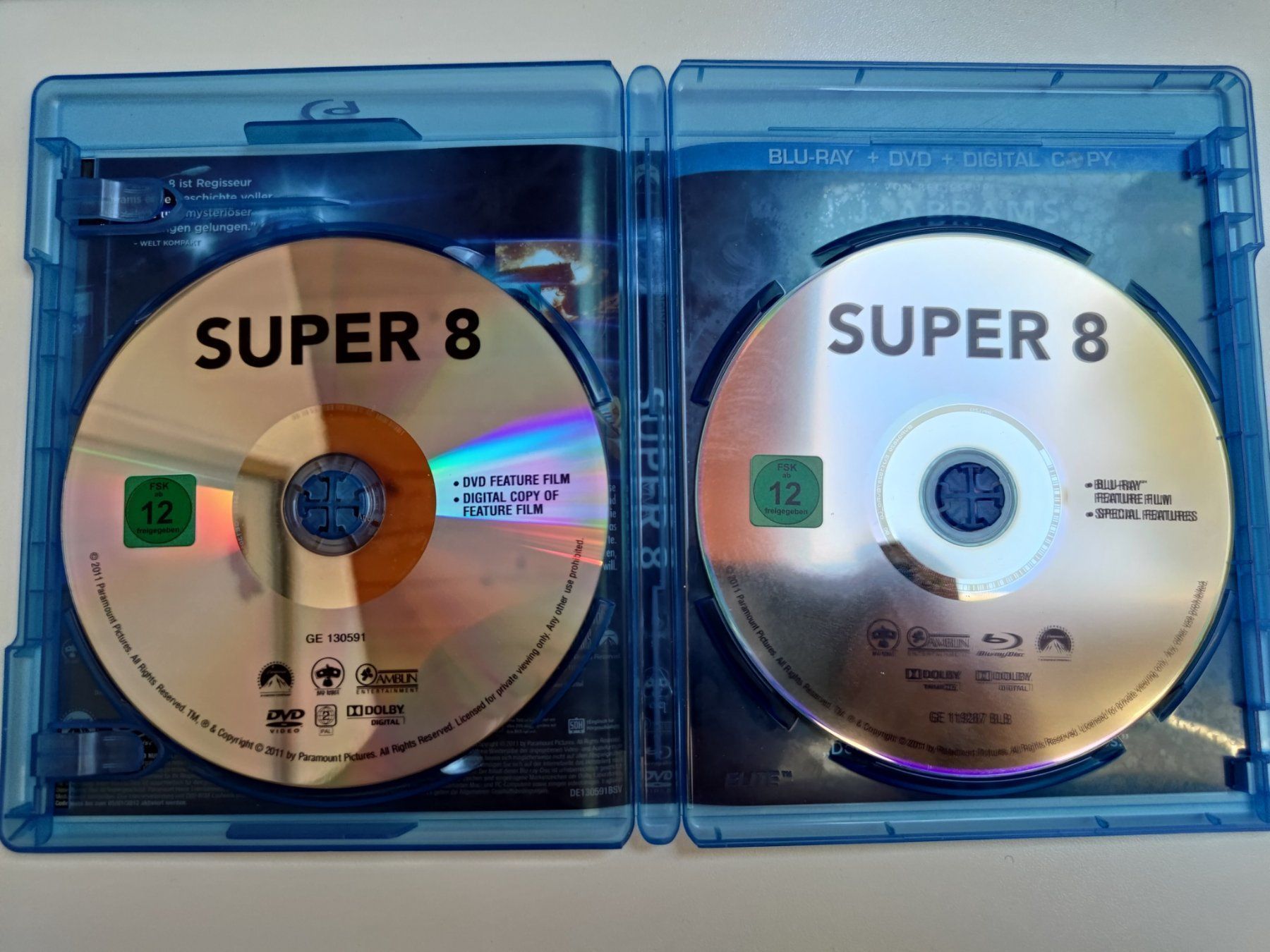 Alle DVDs: Super 8 – Gebraucht aus Liestal von Kratzilla 1