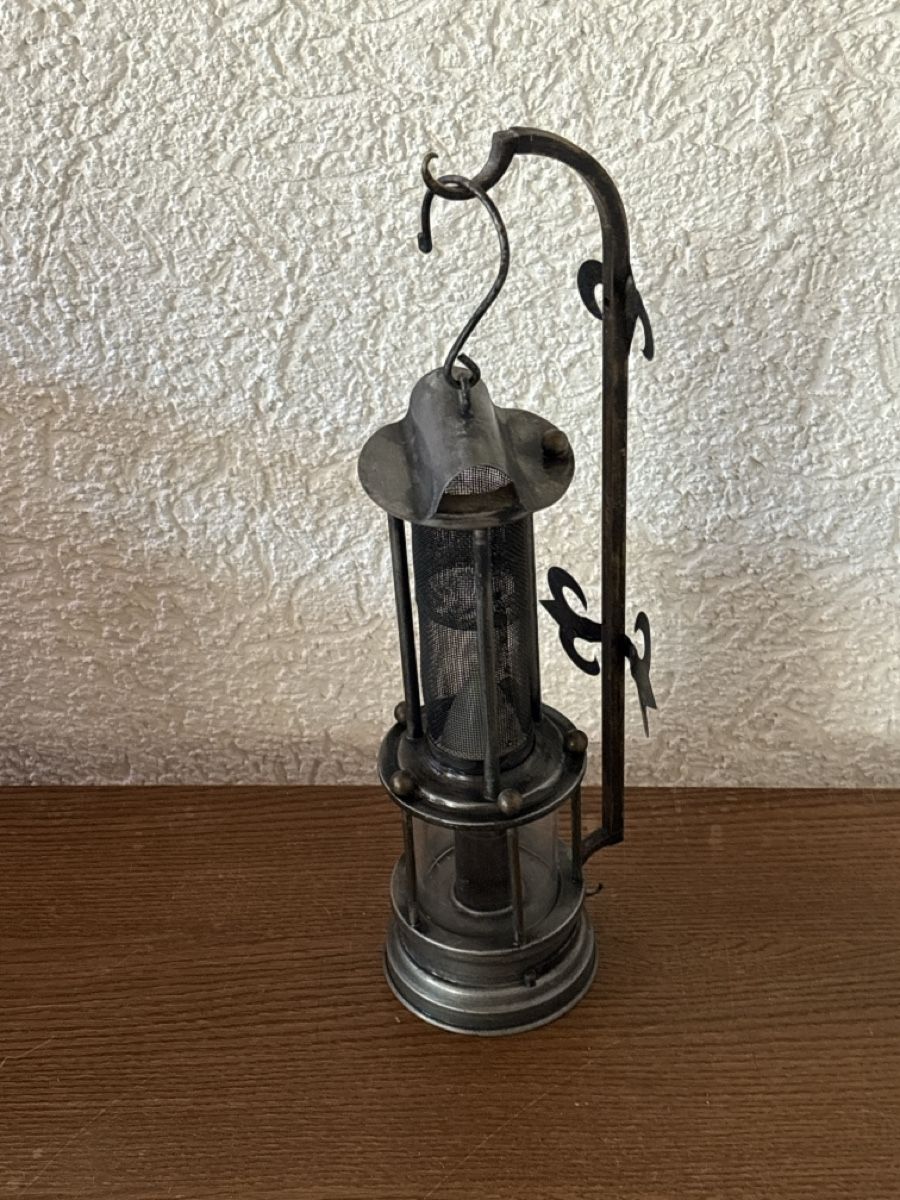 Lampade: Lampe de mineur ancienne  style vintage – Usato da Ste- Croix venduto da boutondor64 2
