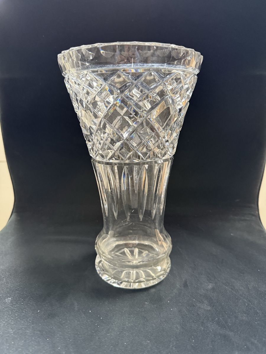 Vasi & Recipienti: Kristallvase – Usato da Volketswil venduto da Syellow