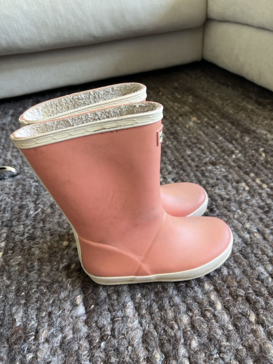 Hunter Scarpe per ragazzi: Hunter Kinder Regenstiefel Gr 28 – Usato da Winterthur venduto da LeonoraCor 1