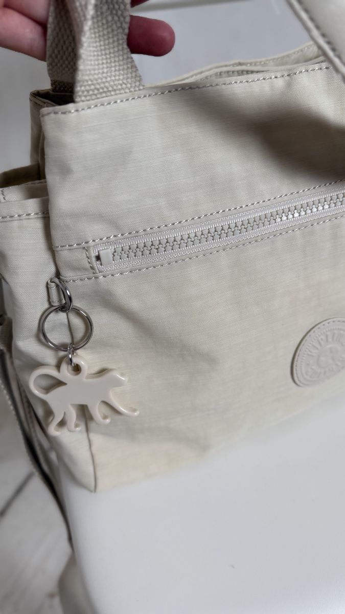 Kipling Sacs femmes: Kipling Handtasche Umhängetasche beige  – D'occasion à Knonau par Grapesvintage 2