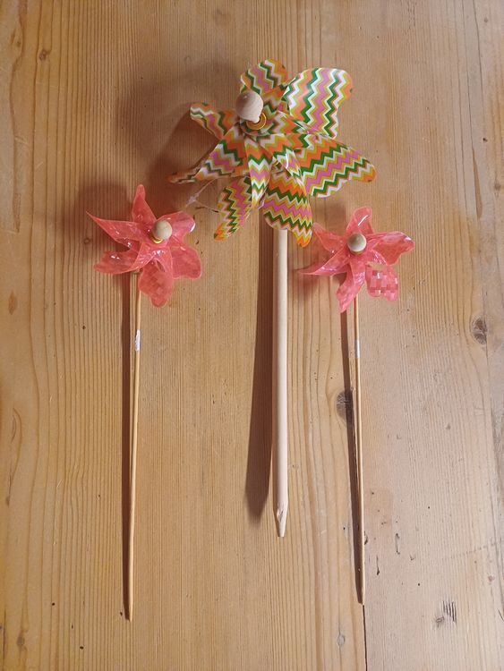 3 bunte Windräder für Garten, Balkon neu (Neu (gemäss Beschreibung)) in ...