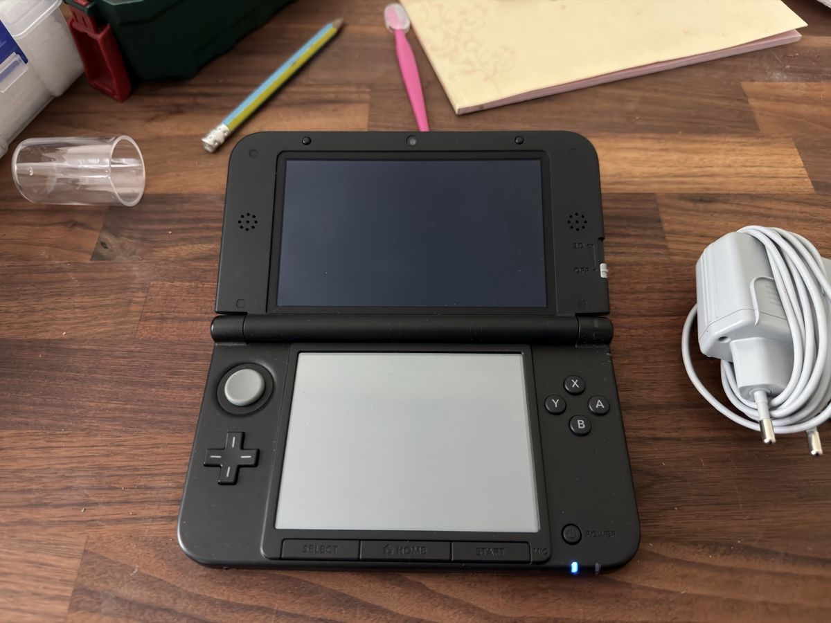 Nintendo Consoles: Nintendo 3ds Xl – D'occasion à Balsthal par Yanu.l 2