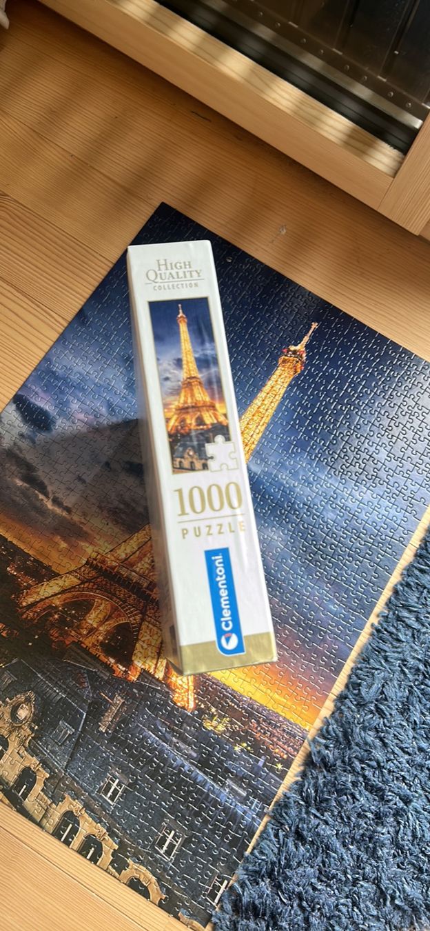 Puzzle: Clementoni Eiffel Tower 1000 Piece Puzzle - Complete! – Usato da Oberägeri venduto da Sellystuffs 3