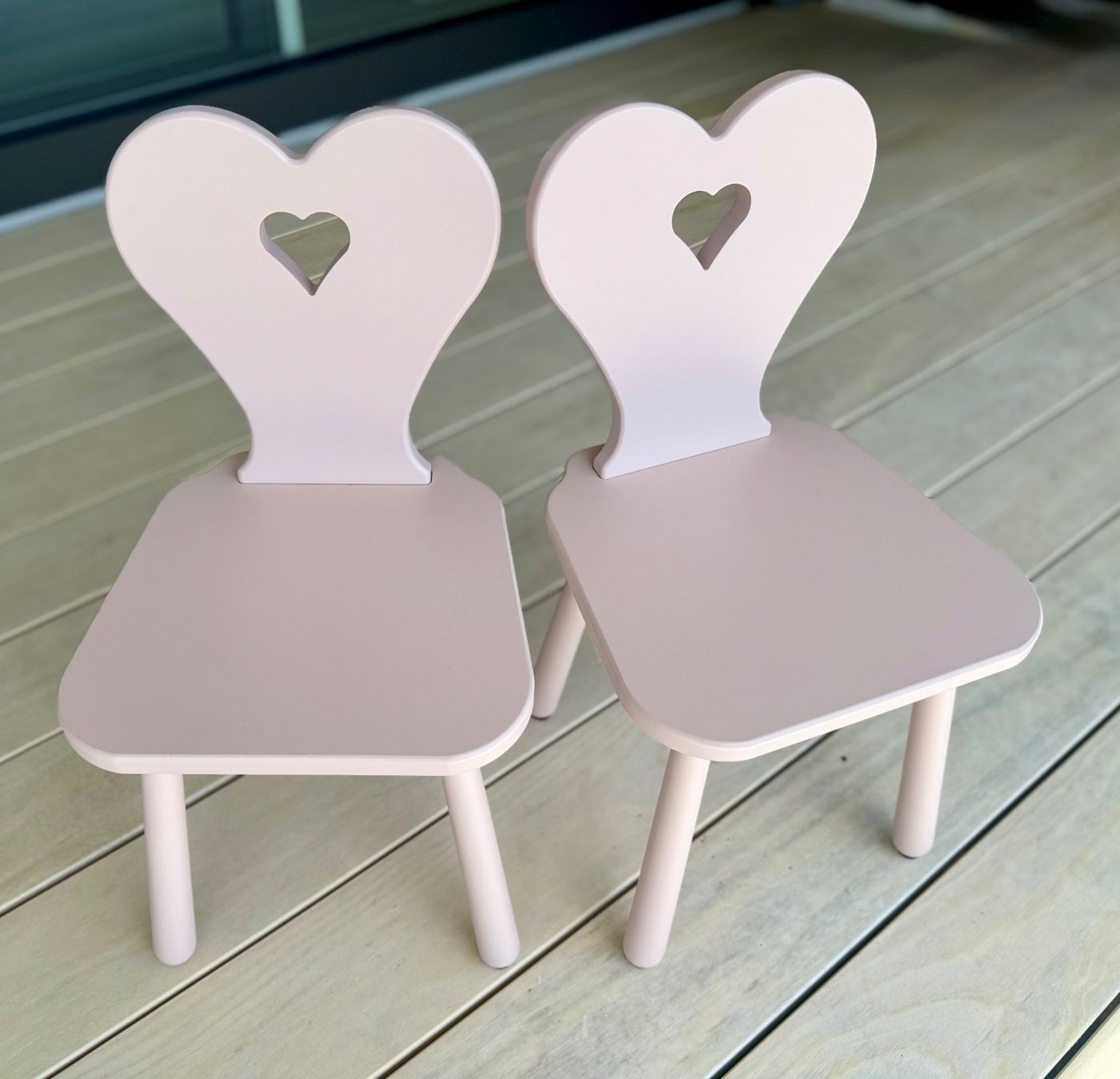 Stühle: Bundle: 2 Holz-Kinderstühle (Rosa) – Gebraucht aus Meilen von tplm 1
