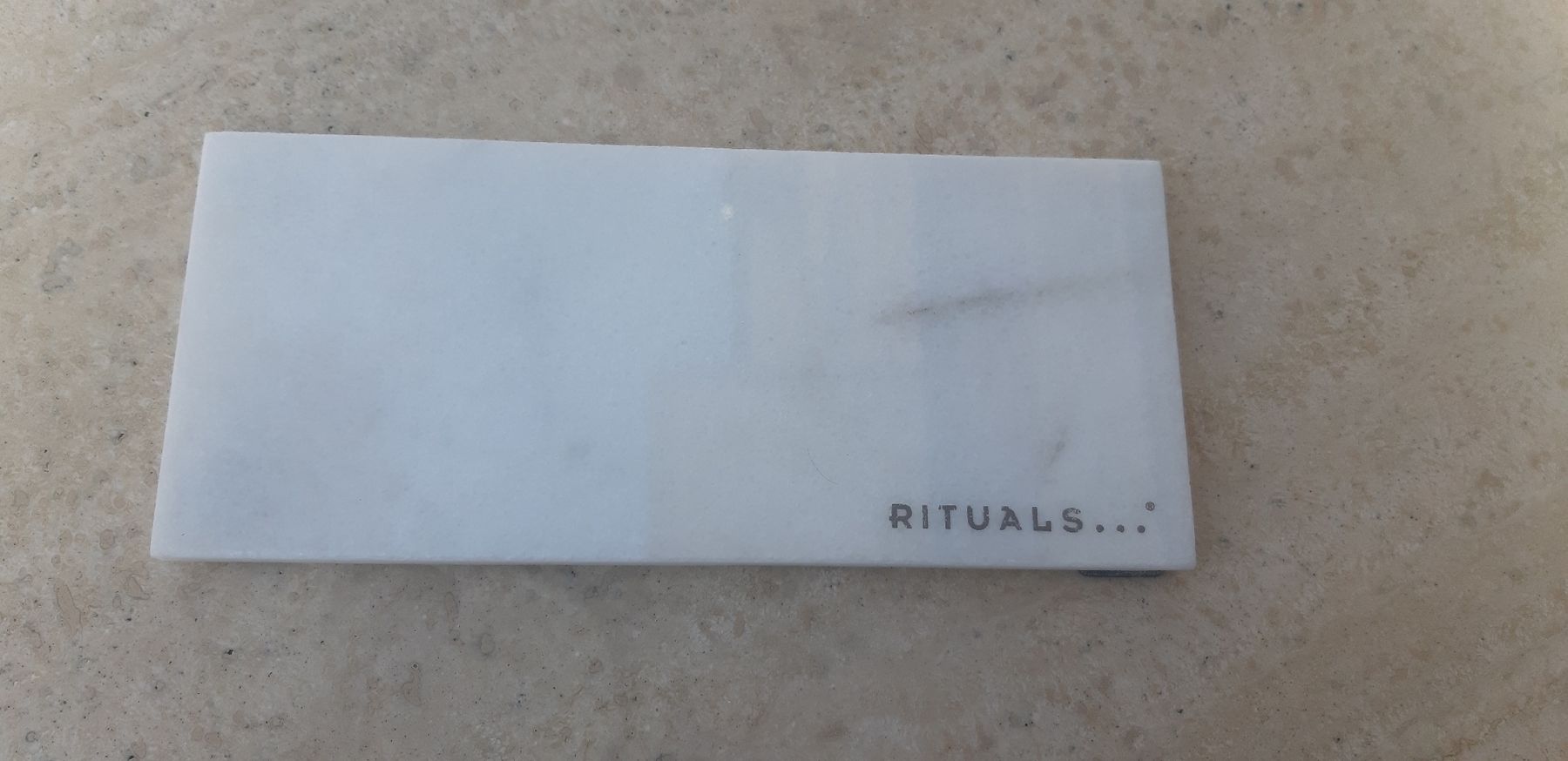 Piatti di portata: RITUALS Luxury Tray Antique Blanc edle Ablage NEU! – Nuovo e nell'imballaggio originale da Zürich venduto da