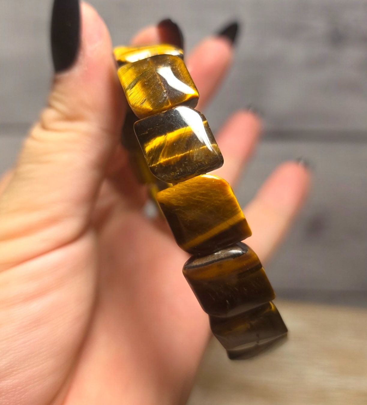 Mineralien & Heilsteine: Tigerauge Softbangle Armband – Neu und originalverpackt aus Matzingen von Shay_Crystalz 4