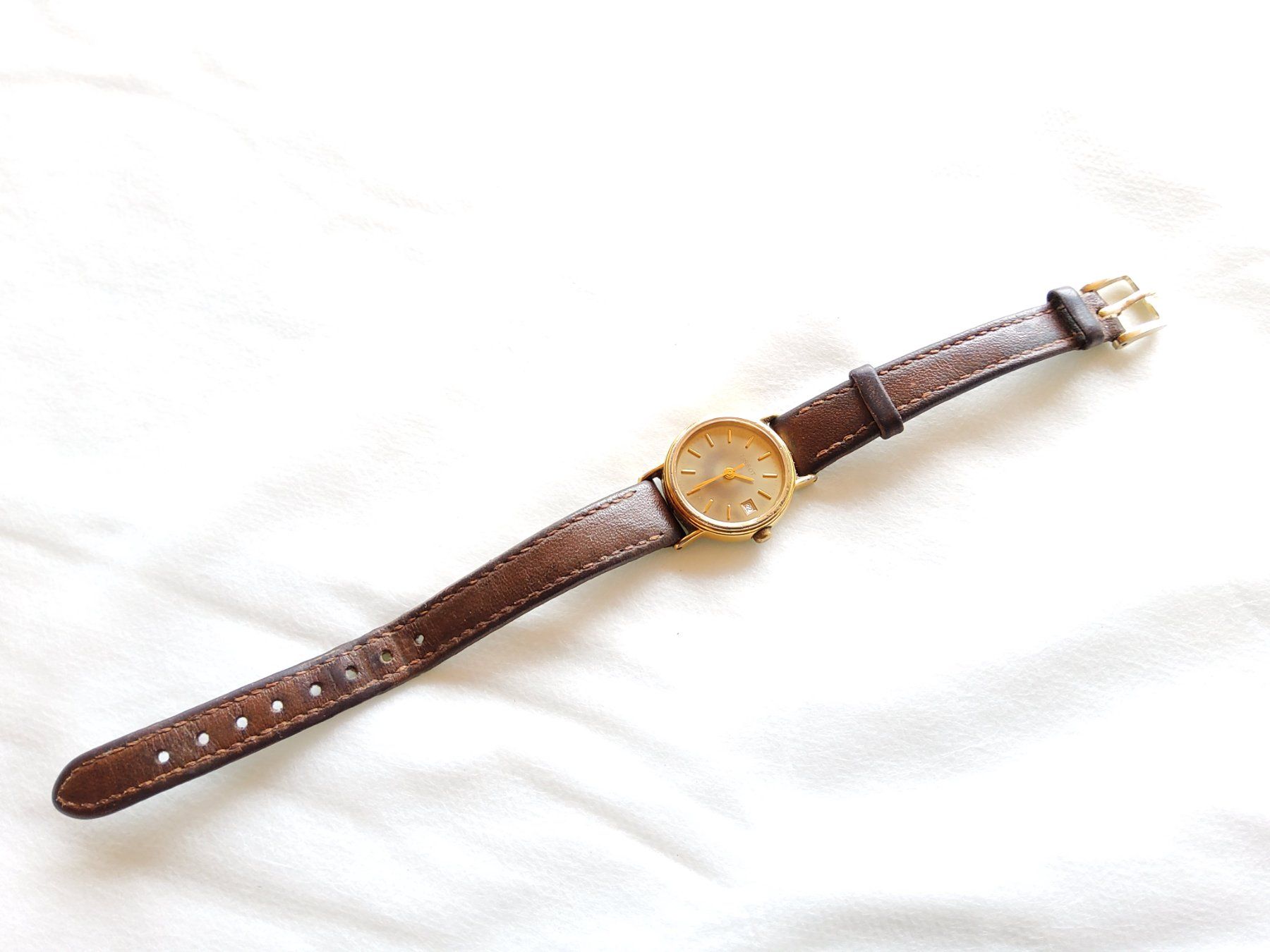 Tissot Orologi: Petite montre bracelet Tissot – Difettoso da Malleray venduto da Broc-Mo 1