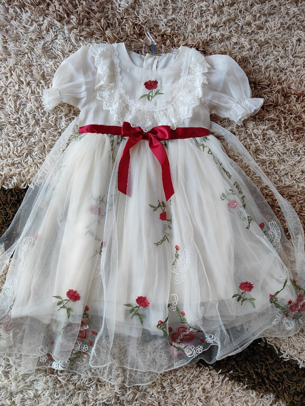 Vestiti & Gonne: Festliches Kleid – Usato da Gerlafingen venduto da dulifuli