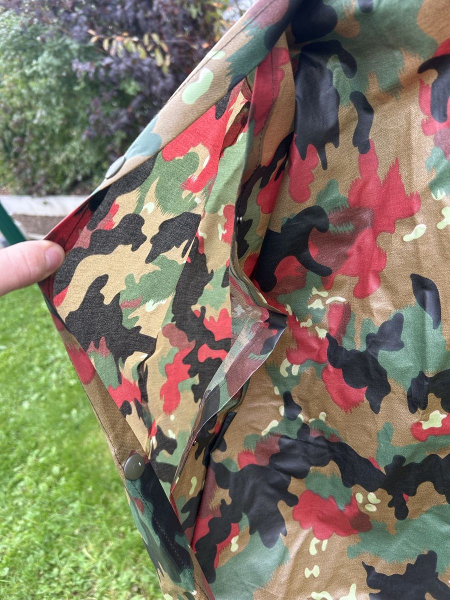 Giacche: 1990 Swiss army Parka  – Usato da La Sagne NE venduto da Matlasape 2