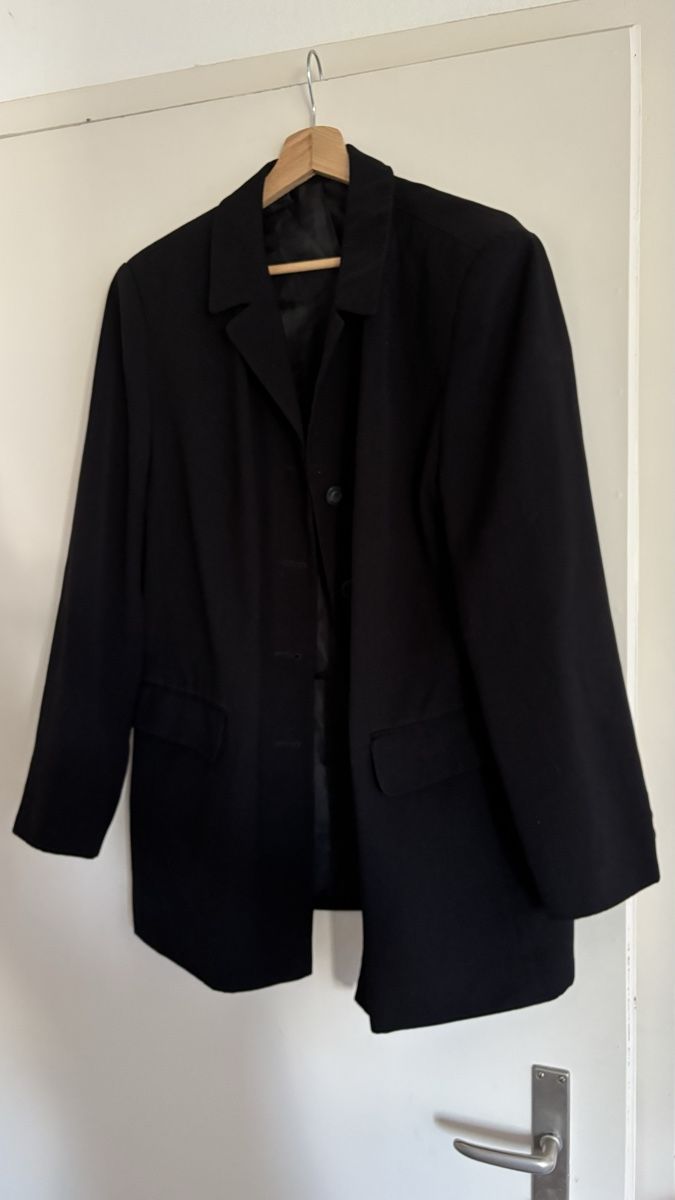 C&A Completi & Tailleur: Classic Black Blazer – Usato da Wallisellen venduto da eli_v7dn