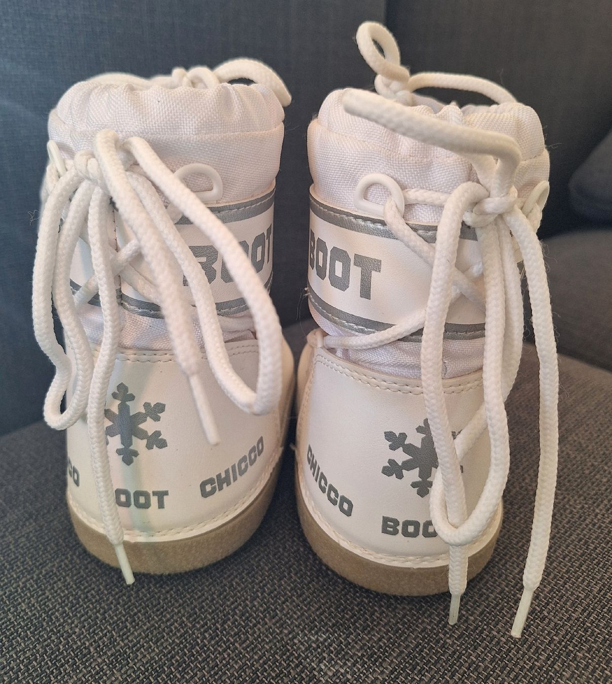 Scarpe per ragazzi: Chicco Winter Boots (like new!) – Usato da Volketswil venduto da LisaSch1 3