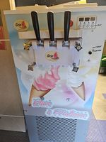 Machine soft glace à l'italienne tropicalisée + lavabo auto.