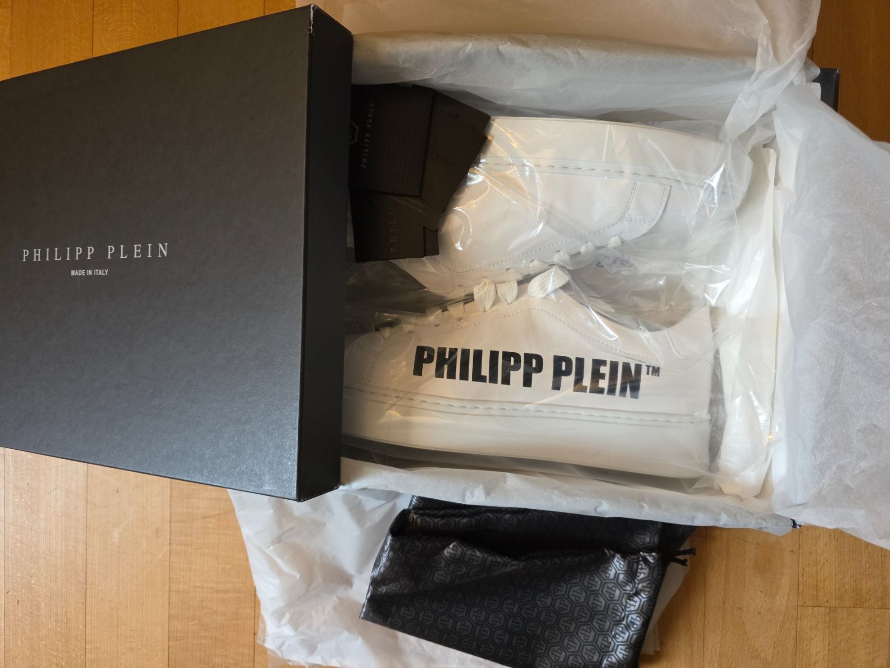 Philipp Plein Scarpe da uomo: fabrikneu Philipp plein sneacker gr.44 – Nuovo e nell'imballaggio originale da Scherz venduto da lacoste30 7