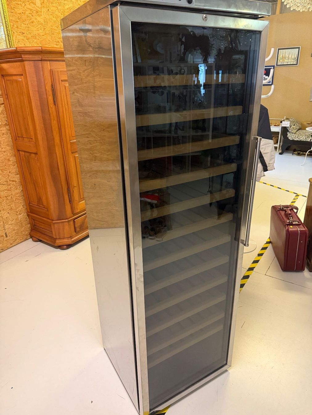 Réfrigérateurs: Weinklimaschrank – D'occasion à Ebikon par Berku 1