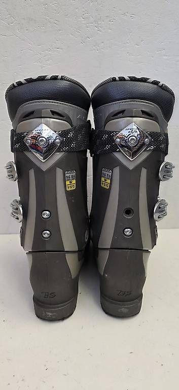 Head Scarpe da uomo: Chaussures ski Head 27,5 = 42,5 – Usato da Sugiez venduto da factorysportoutlet 3