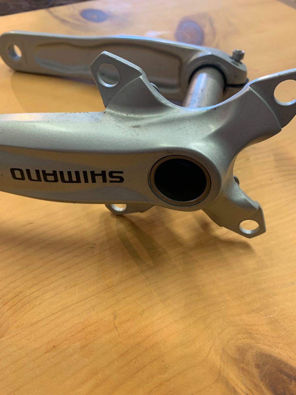 Shimano Ersatzteile: Kurbelsatz Shimano – Gebraucht aus Widen von chilli2hot 1