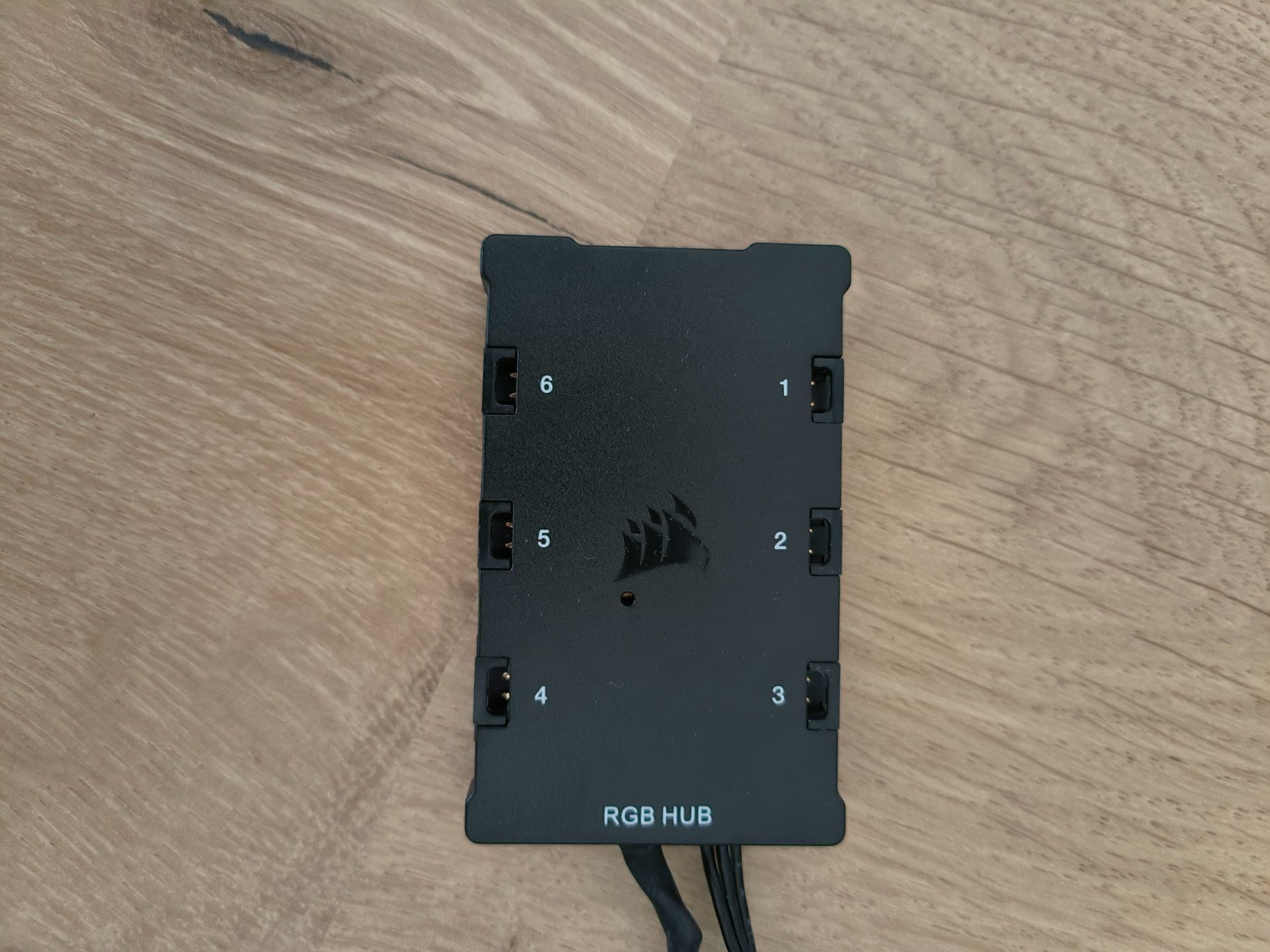 Corsair PCs: NEU:Corsair iCUE Lighting Node CORE RGB Fan Controller ab1.- – Neu (gemäss Beschreibung) aus Lotzwil von  1