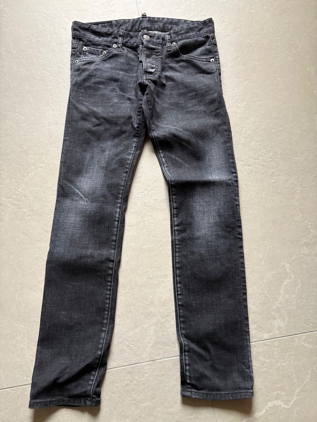 Dsquared2 Jeans: Dsquared 2 Jeans Skinny – Neu (gemäss Beschreibung) aus Romont BE von n.gfeller