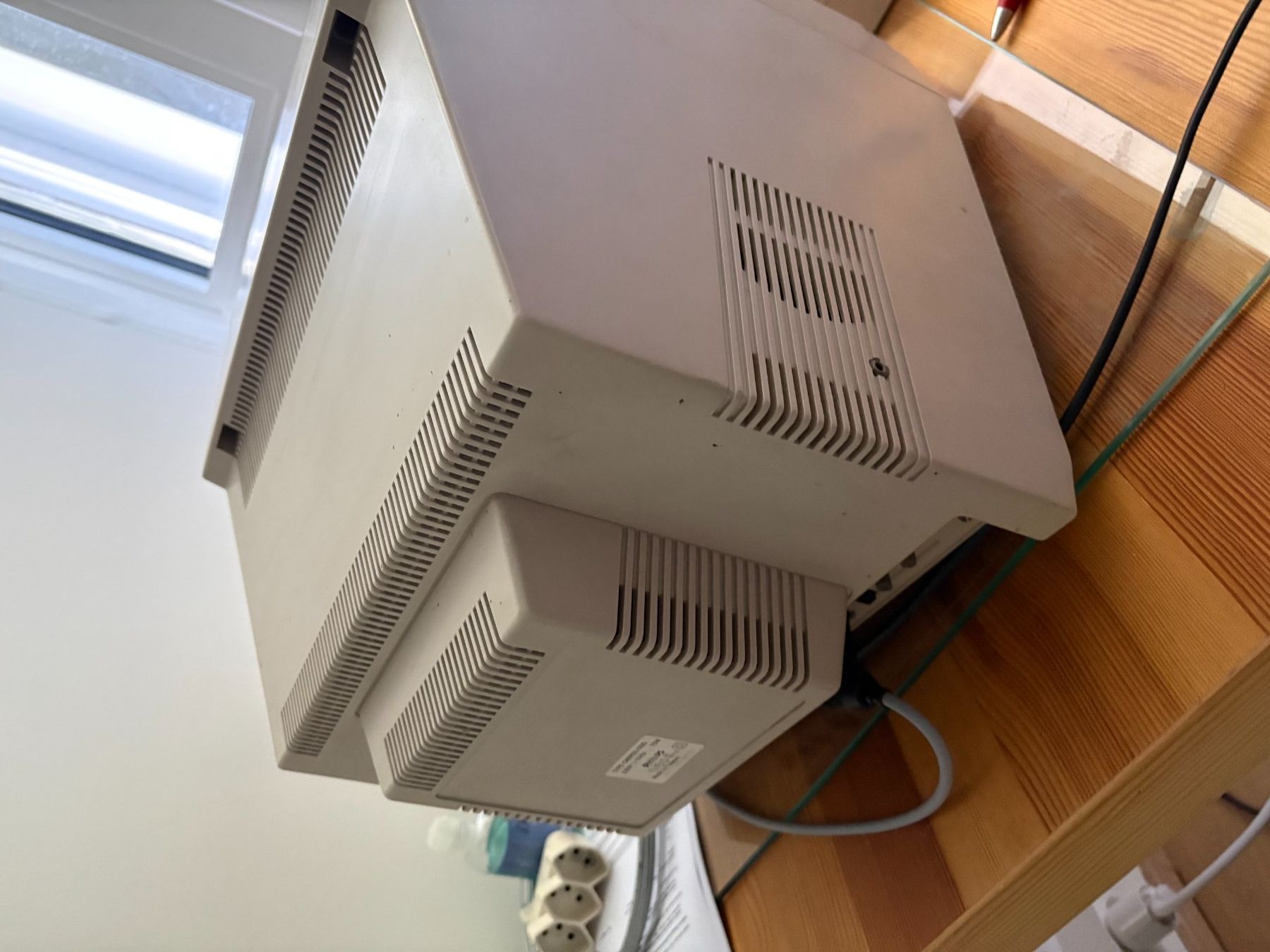 Philips Monitor: Commodore Monitor Phillips CM8833 – Difettoso da Bettingen venduto da rau_5bfh 6
