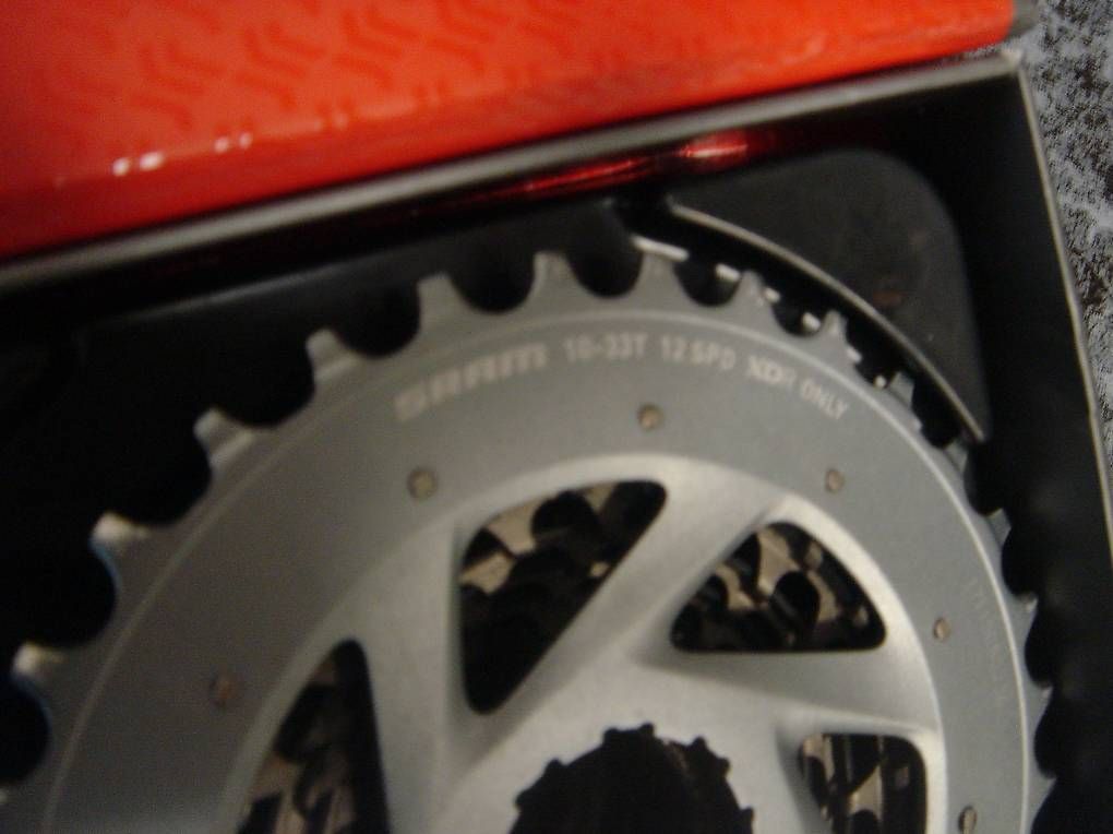 Sram Pezzi di ricambio: Sram Red AXS Kassette 10/33 12fach – Usato da Appenzell venduto da Pilo 2