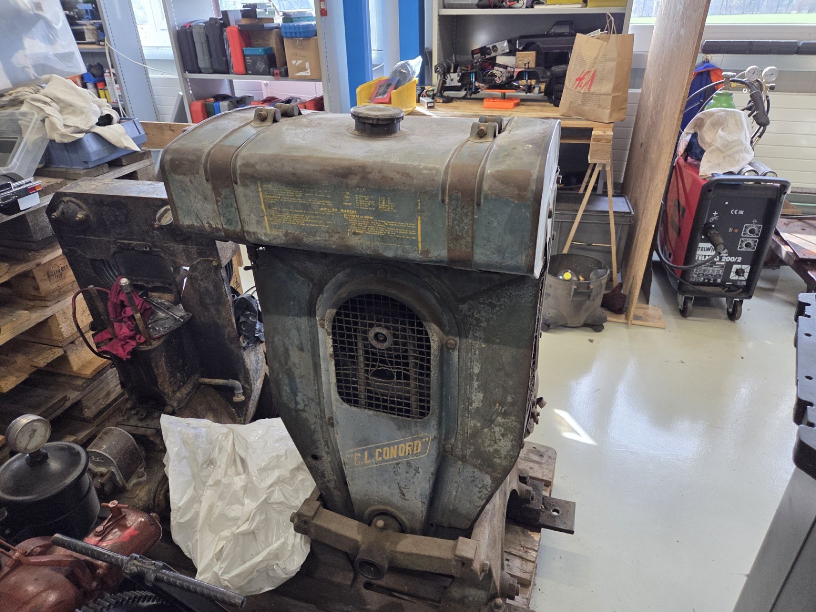 Motoren: Bernard W14 – Defekt aus Böbikon von Domplex