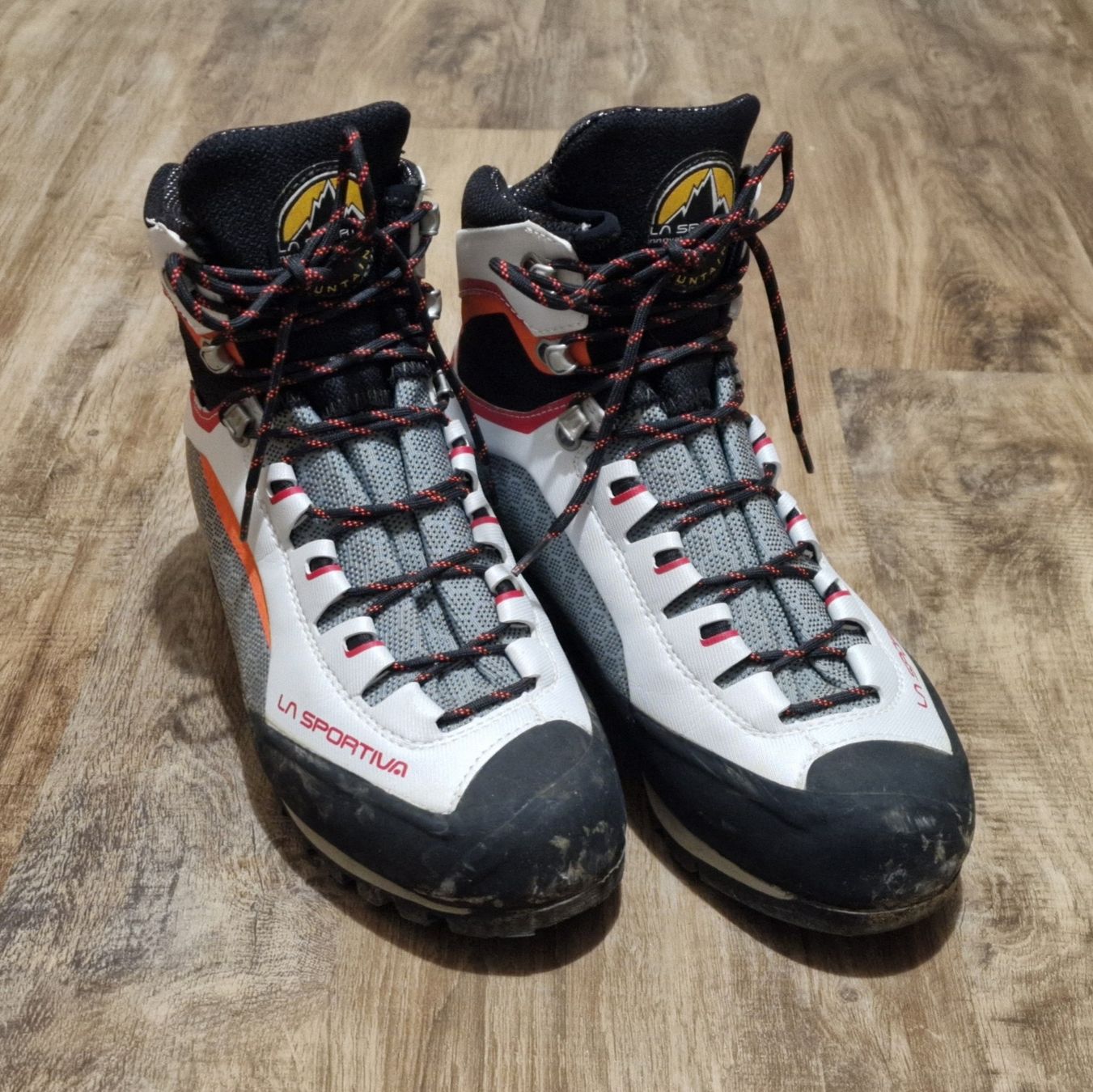 La Sportiva Damenschuhe: La Sportiva Goretex Bergschuhe – Neu (gemäss Beschreibung) aus Olten von papalbina
