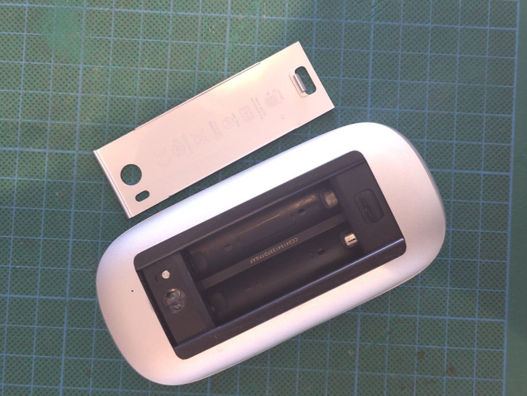 Apple Maus: Apple - MagicMouse - Multi-Touch Oberfläche – Gebraucht aus Brütten von katja.blumer 2