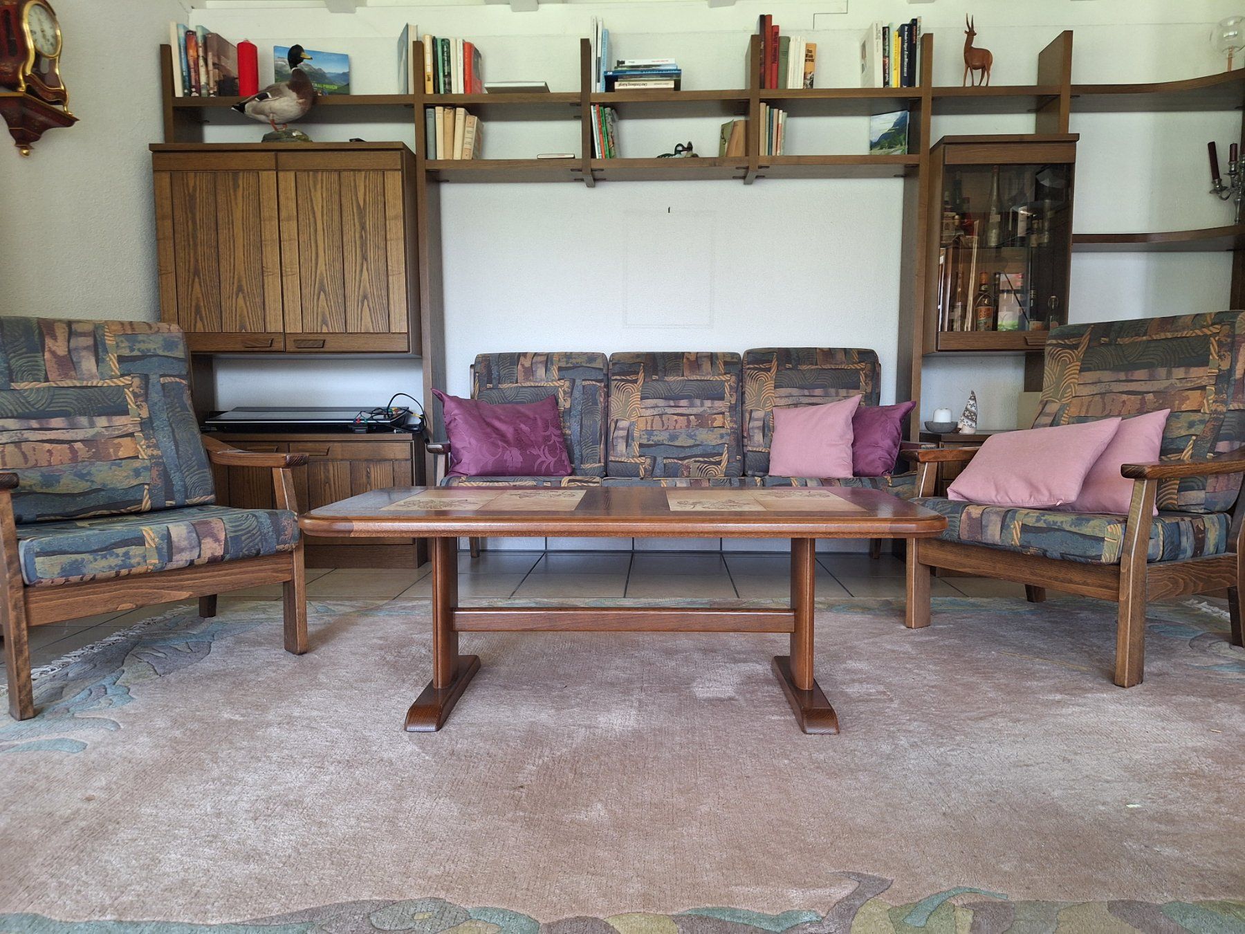 Divani: Sitzgruppe / Sofa – Usato da Bilten venduto da Mbl94