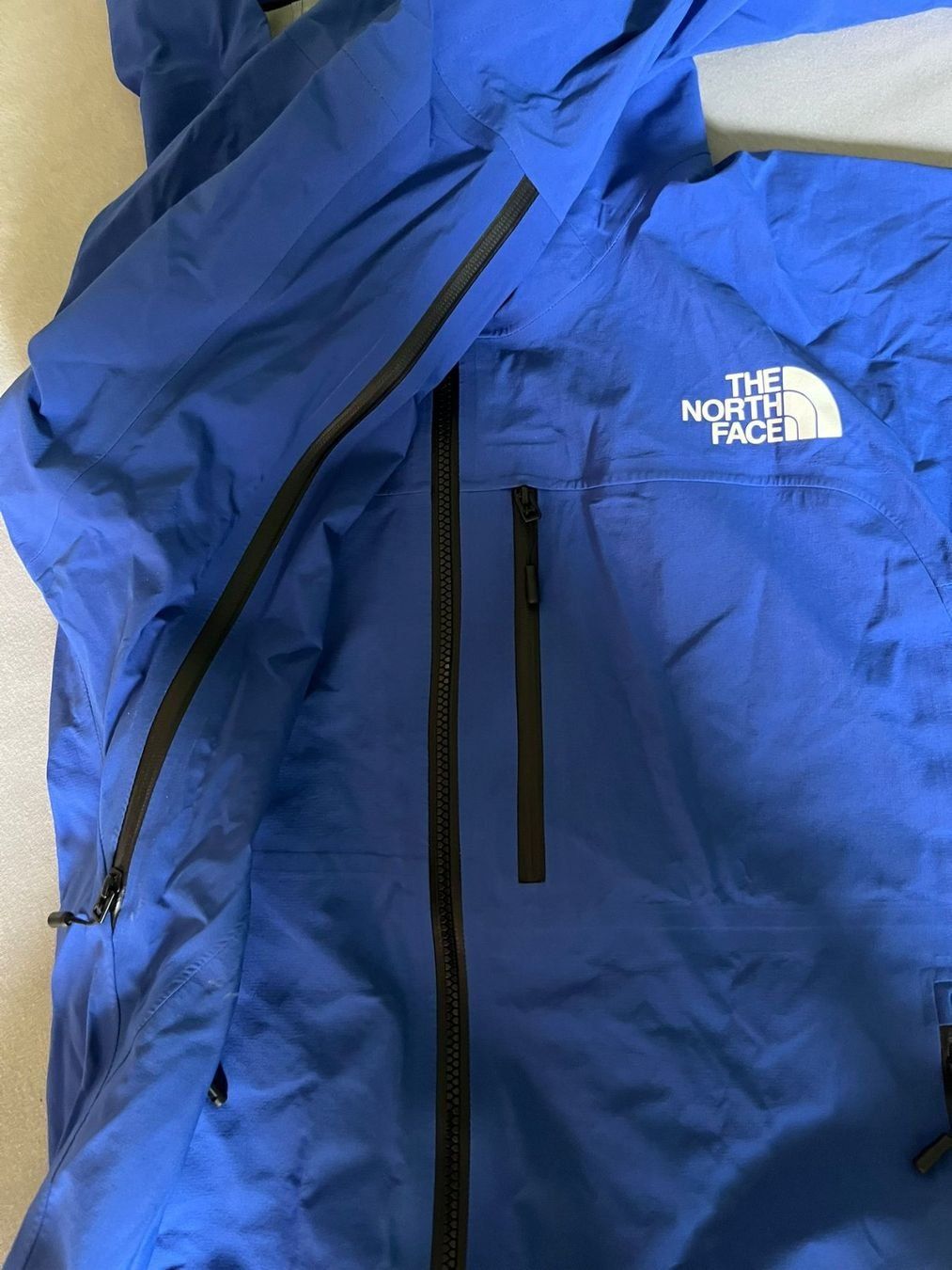 North Face Giacche: The North Face Summit Series Torre Egger Jacke Blau – Usato da Alvaneu Dorf venduto da alva1 2
