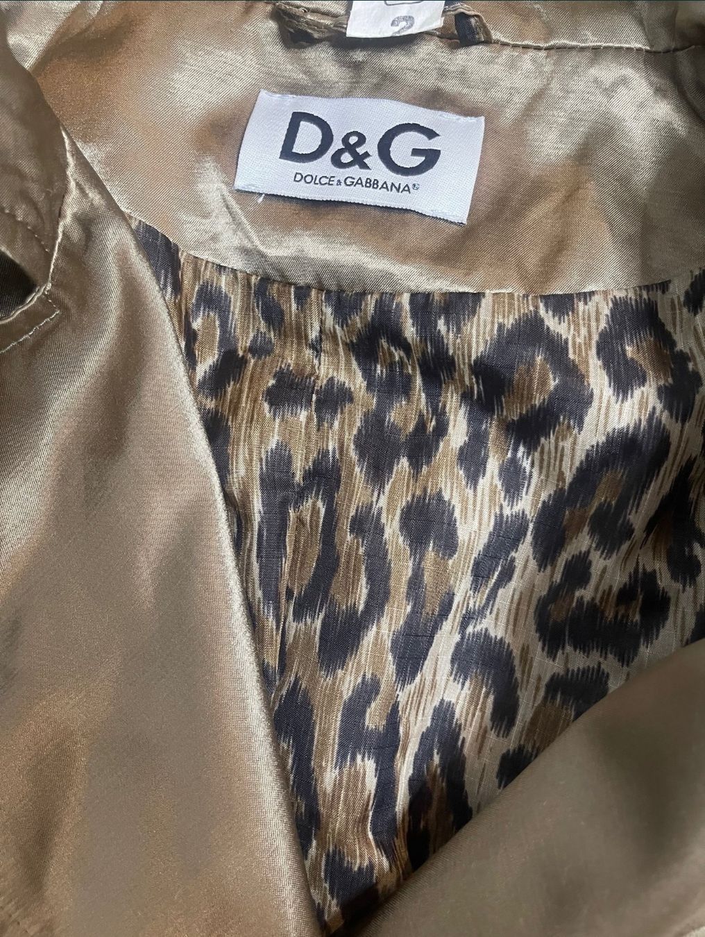 Dolce & Gabbana Mäntel: Mantel, dolce&gabbana trench – Gebraucht aus Zell LU von AliAli24 8