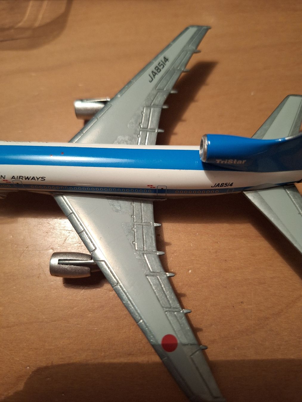 Lockheed Kit di modellismo & Modellini statici: Lockheed L-1011 ANA All Nippon Airways  1:400 – Usato da Sargans venduto da nicsam1815 2