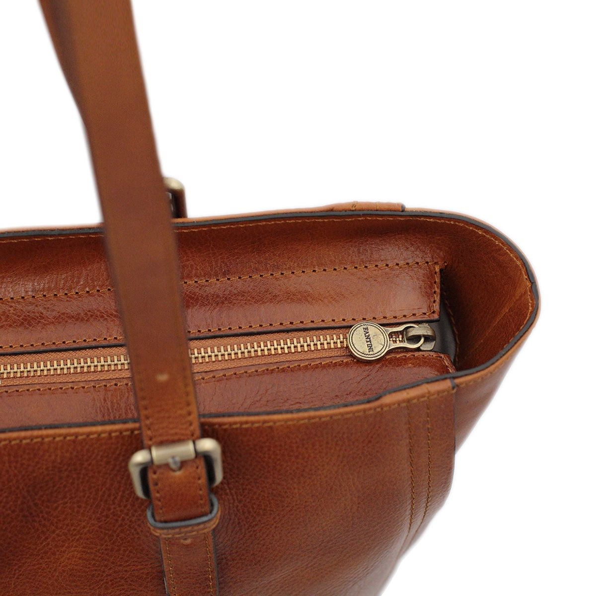 Taschen für Damen: Ledertasche Demetra – Neu und originalverpackt aus Wittenbach von bes_k8vr 3