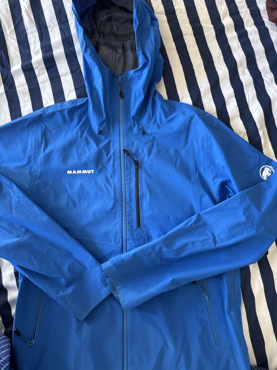 Mammut Jacken: Mammut Regenjacke Grösse M – Gebraucht aus Bern von nikwy
