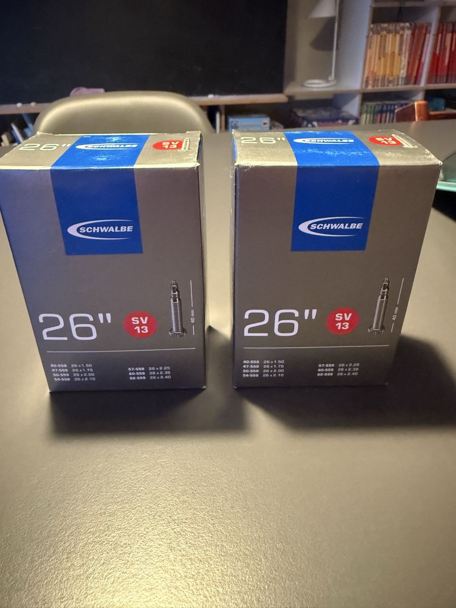 Pezzi di ricambio: 2x New Schwalbe 26" Inner Tubes SV13  – Nuovo e nell'imballaggio originale da st prex venduto da magdalenaonline