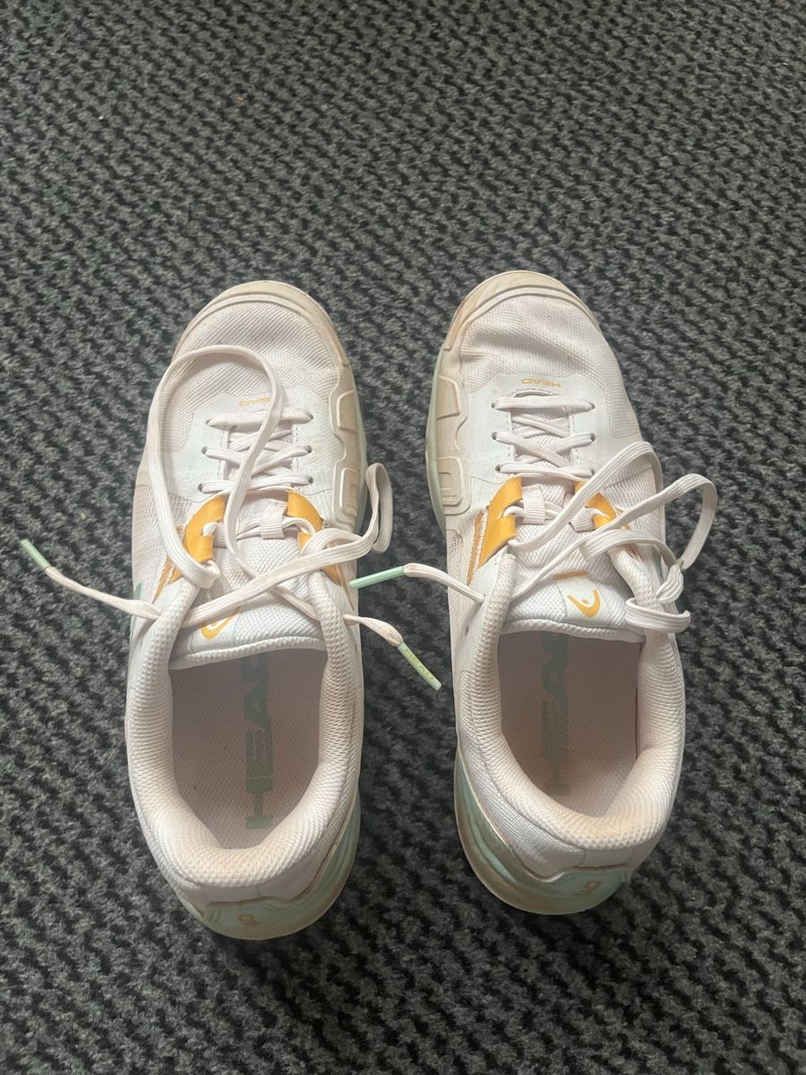 Head Scarpe da donna: Head Tennisschuhe Damen Grösse 40.5 – Usato da Boniswil venduto da Nolutoan13