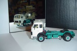310 Saurer D330F   1-50 (ohne Box) olo-ch
