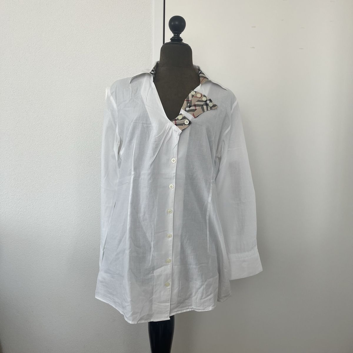Burberry Camicette: Burberry Bluse – Nuovo (secondo la descrizione) da Zug venduto da saskia-chiara