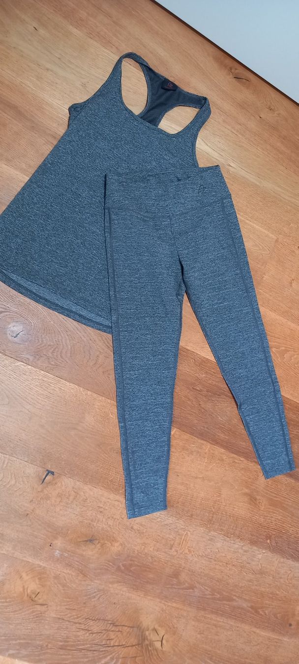 Lotti di vestiti: Powerzone Sportset – Nuovo (secondo la descrizione) da Gais venduto da LeonieM01