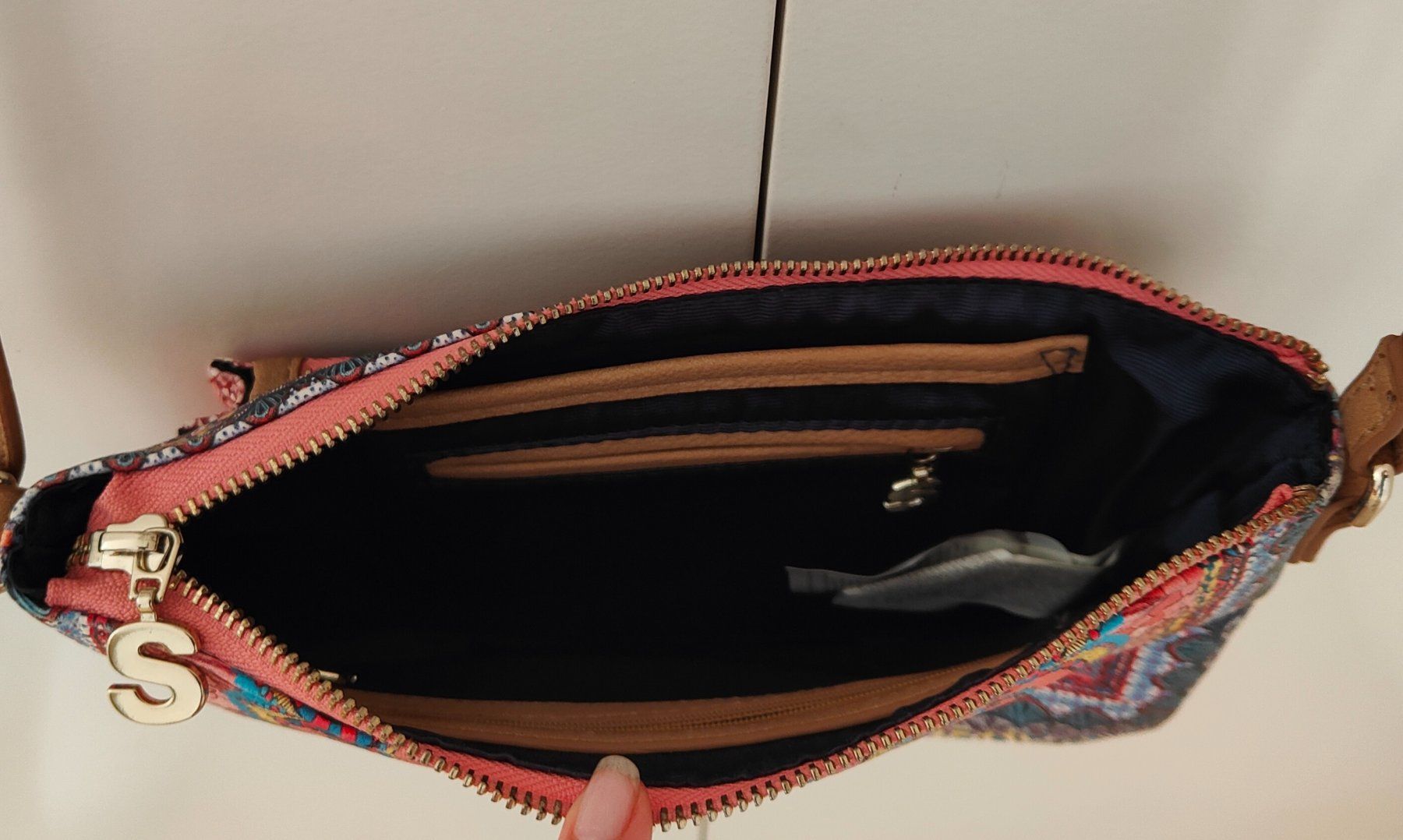 Desigual Borse da donna: DESIGUAL Umhängetasche – Usato da Zollikon venduto da LAZARLA 3