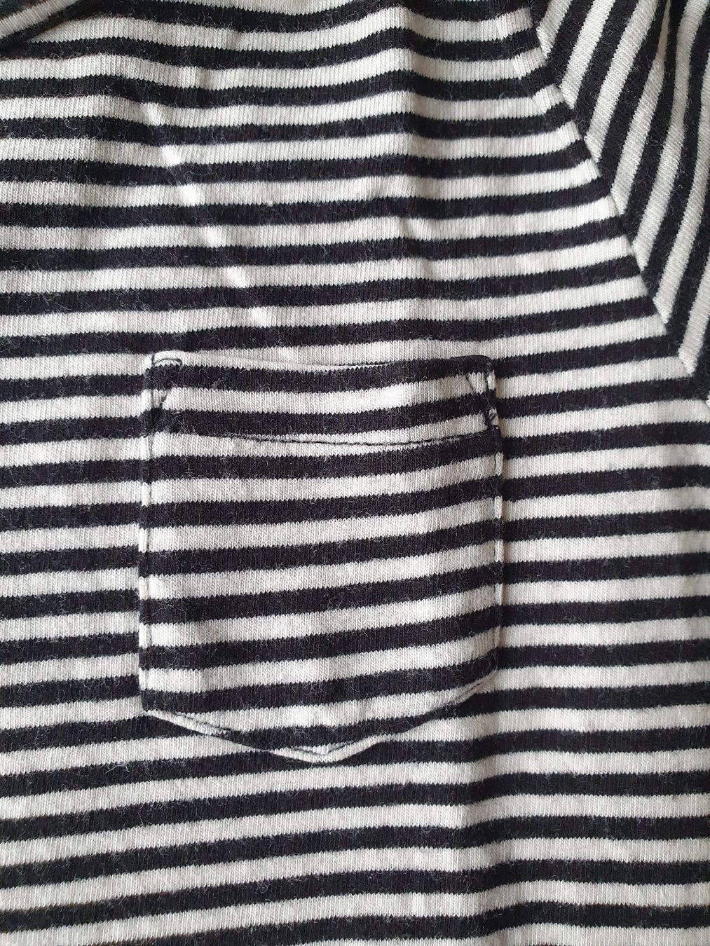 H&M Blusen, T-Shirts & Tops: T-Shirt Gr. 122/128 – Gebraucht aus Villars-sur-Glâne von richardette 1