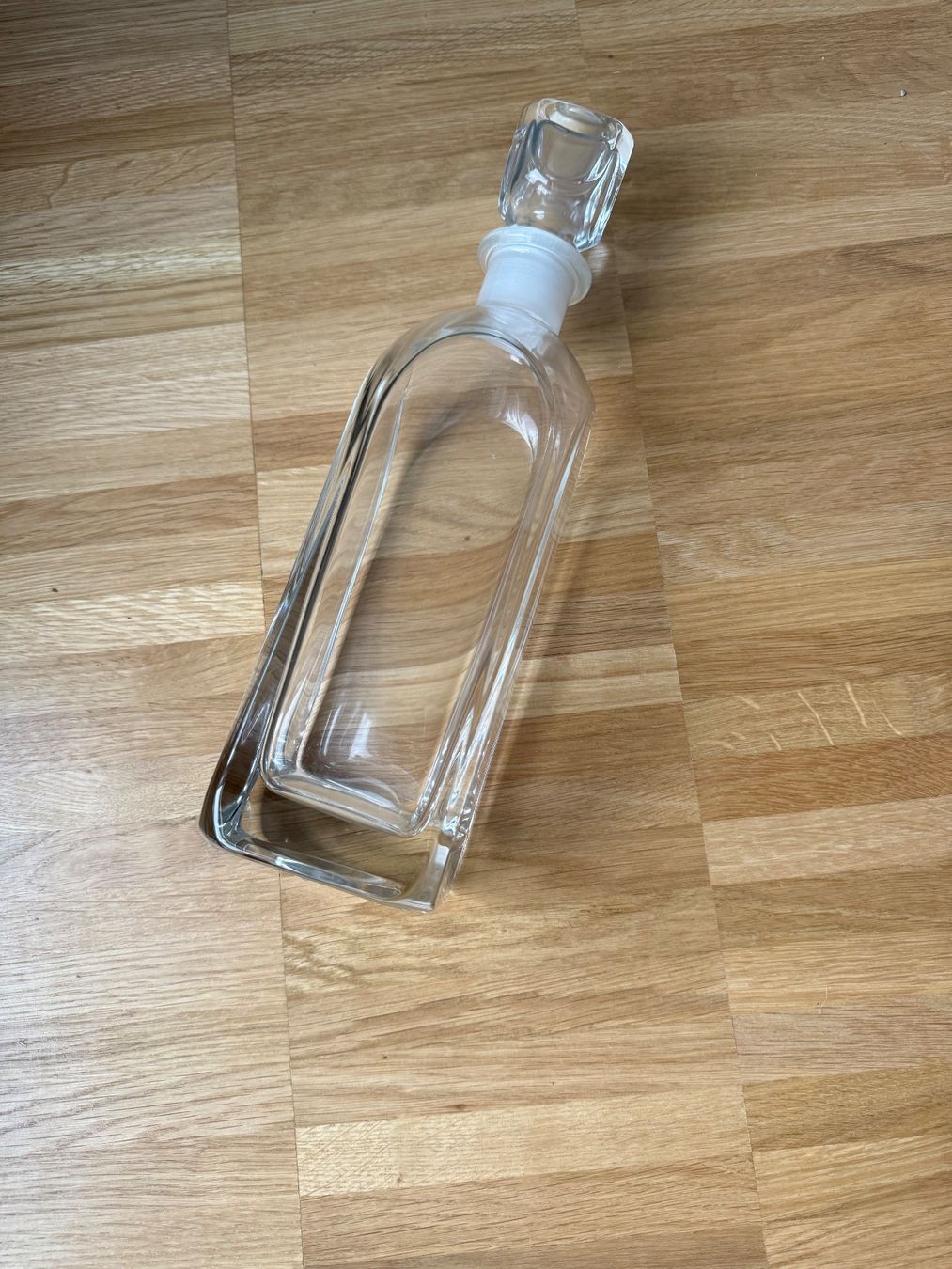 Altro in Stoviglie & Bicchieri: Edle Glasflasche – Nuovo (secondo la descrizione) da Binningen venduto da lea_5mf8 4