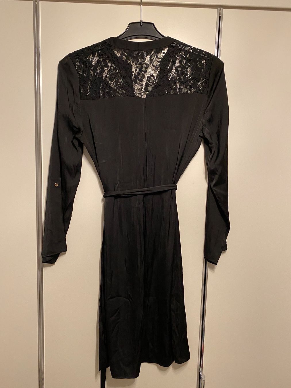 Zalando Vestiti: Damen Kleid von Zalando gr.40 – Usato da Pfungen venduto da Sheki56 2