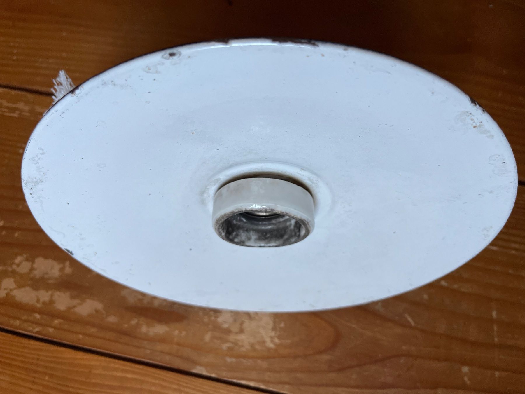 Lampadari & plafoniere: Deckenlampe Emaille schwarz weiss Alte – Usato da Muenchenstein venduto da linkerhandschuh 1