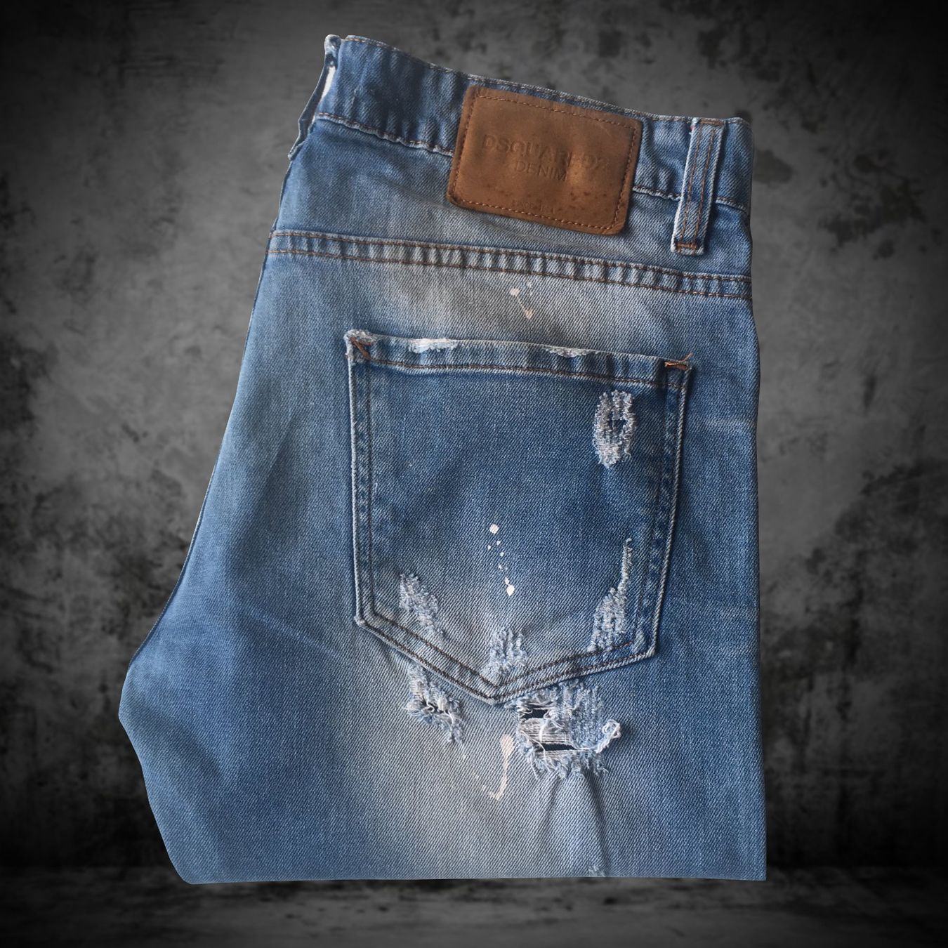 Dsquared2 Pantaloni: Short Dsquared2 Blue Men W34 – Usato da Genève venduto da ang_7j7j 2